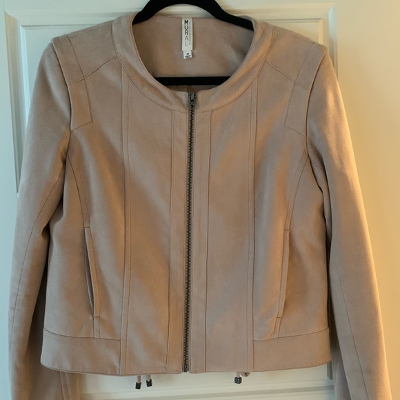 Mural Cropped Jacket w/lacing detail on back - Picture 2 of 7